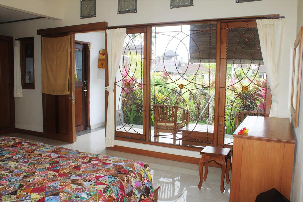 Cenik House Ubud Exterior photo